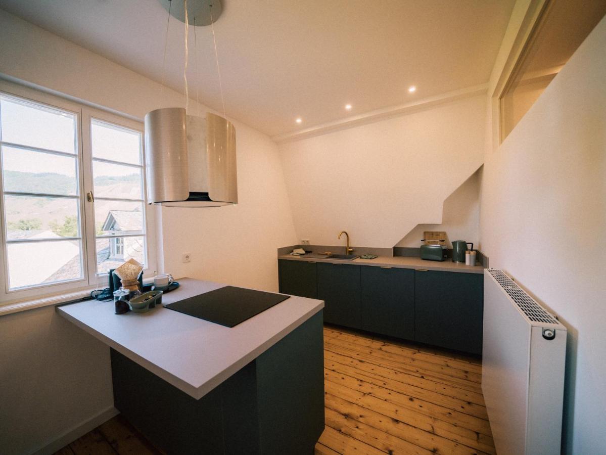 Apartment Gut Foersterlay - Exklusive Boutique Im Historischen Winzerhaus Direkt An Der Mosel *